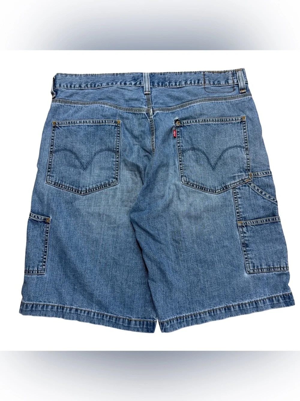 Vintage Y2K Levi’s Carpenter Medium Wash Blue Denim Jean Jort Shorts Size 36